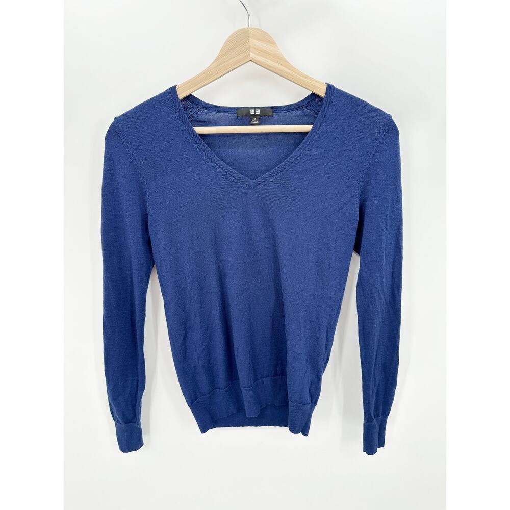 Uniqlo Blue V-Neck Long Sleeve 100% Wool Knit Sweater Women XS‎ 251-408710